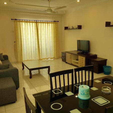 Plaza Melaka Raya Apartment Bagian luar foto