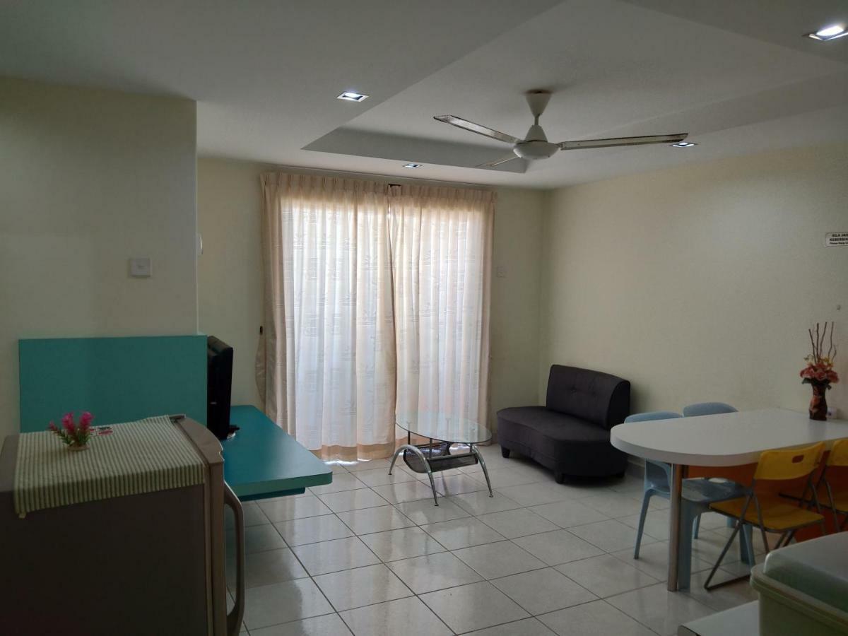 Plaza Melaka Raya Apartment Bagian luar foto